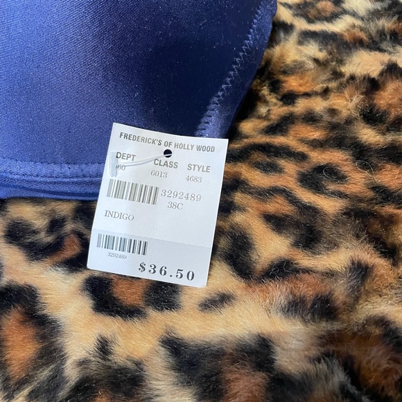 FREDERICKS Hollywood Exxtreme Cleavage Bra 38C NAVY - Picture 4 of 6